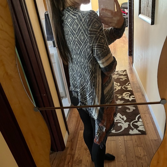 Hollister Cardigan - Picture 4 of 5